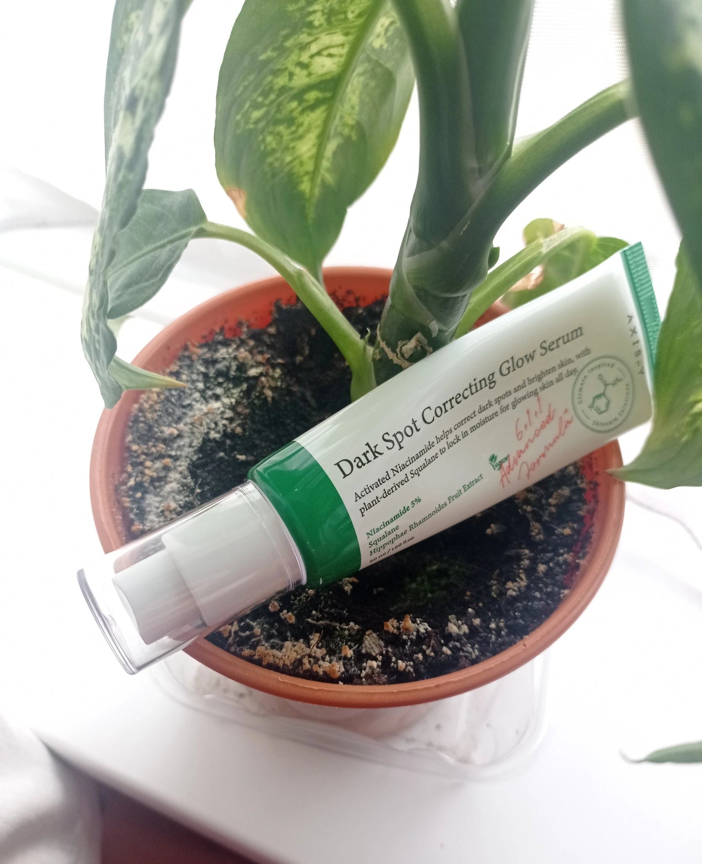 Dark Spot Correcting Glow Serum - Cool Craze